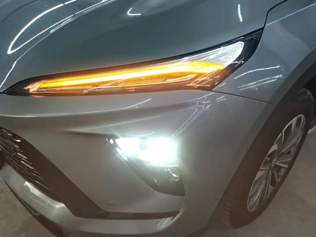 Envision Plus 2025 Envision Plus 28T two-wheel drive platinum version купить на сайте DeffCars