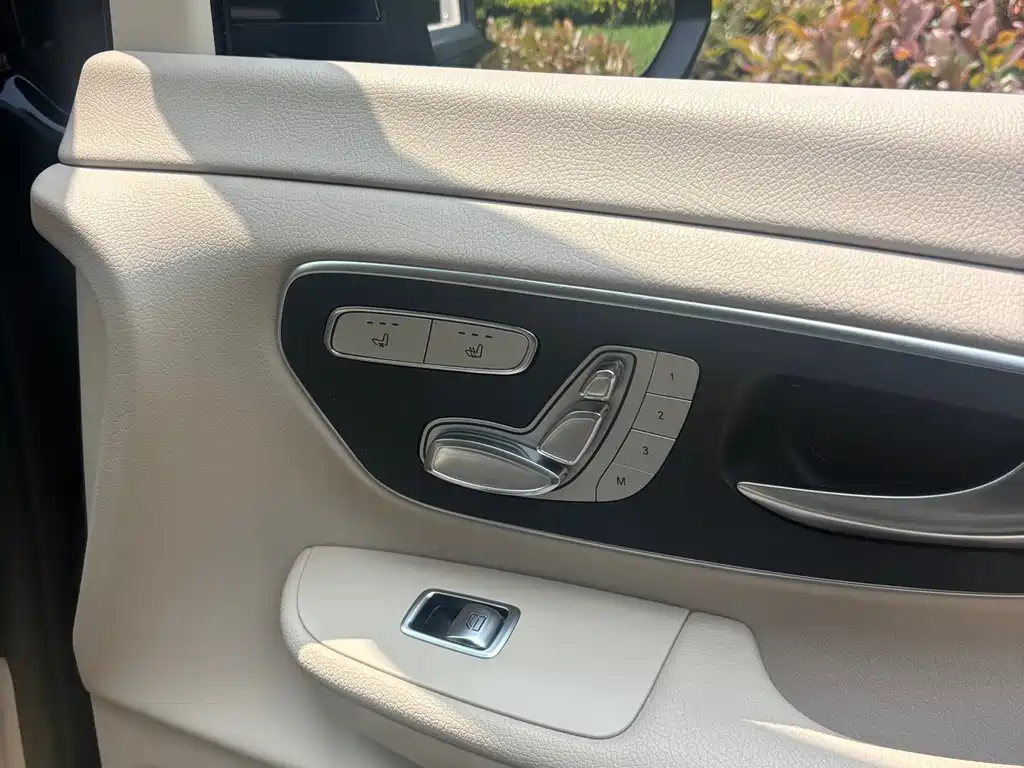 Mercedes-Benz V-Class 2018 V 260 Pilot Edition National V купить на сайте DeffCars