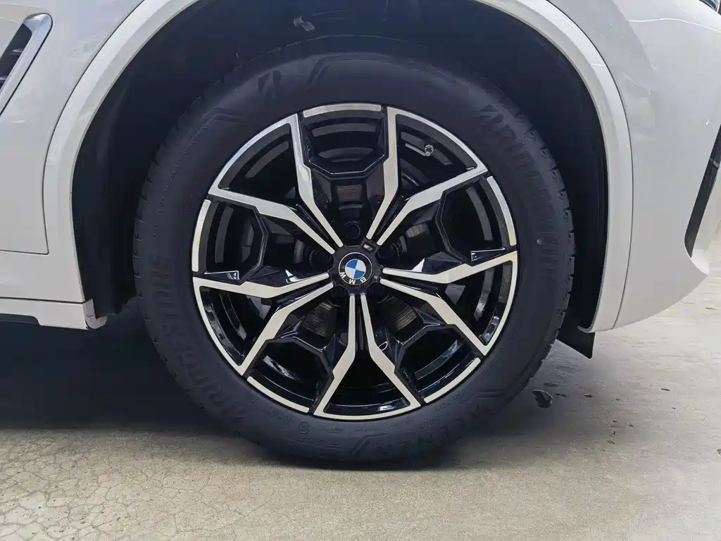 BMW X3 2022 facelift xDrive25i M sports package купить на сайте DeffCars