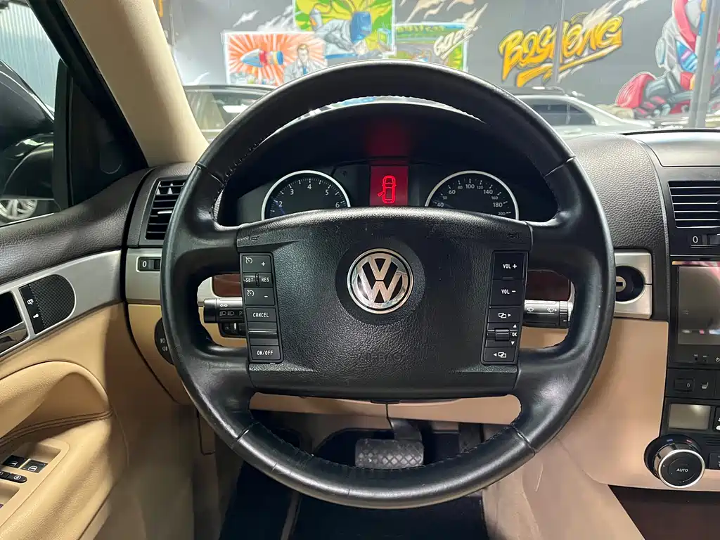 Touareg 2007 3.6L standard model купить на сайте DeffCars