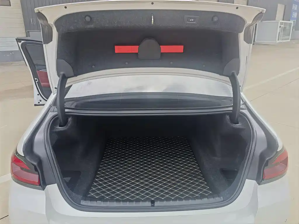 BMW 5 Series 2022 facelift 2 525Li M sports package купить на сайте DeffCars