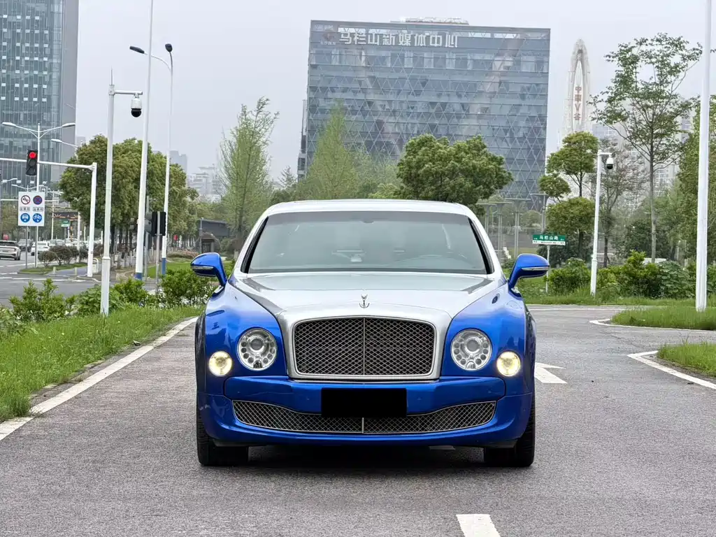 Mulsanne 2013 6.8T Mulliner Special Edition купить на сайте DeffCars