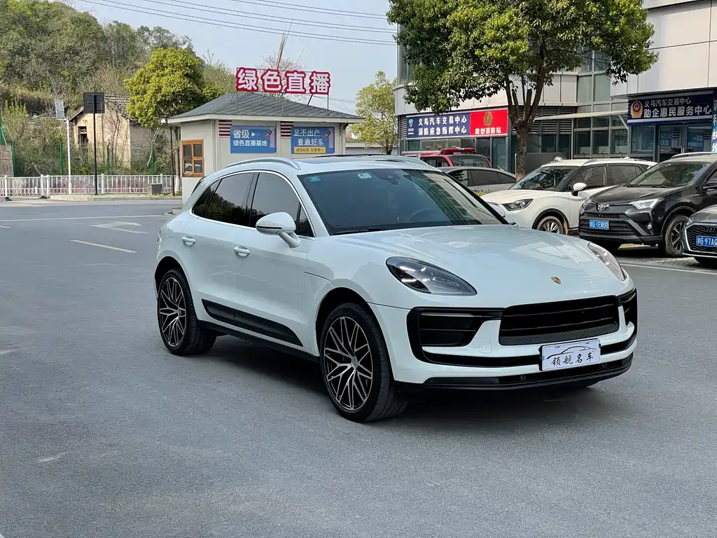 Macan 2023 Macan 2.0T купить на сайте DeffCars
