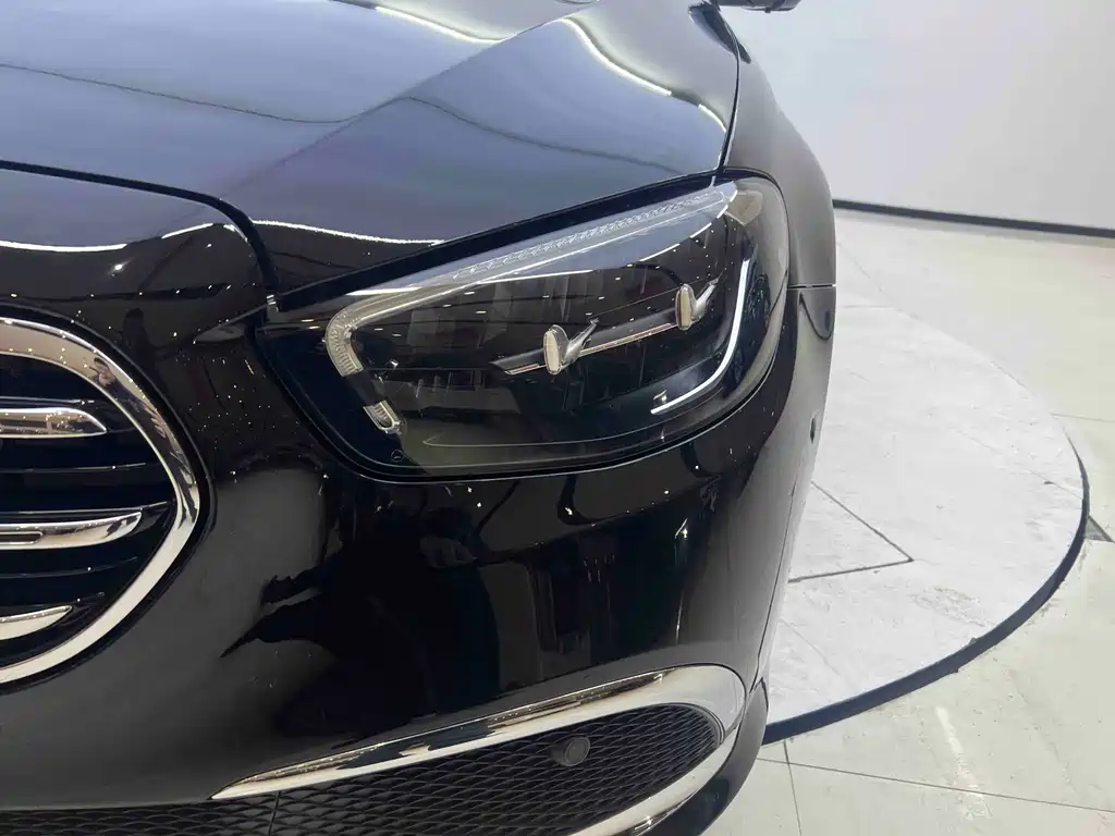 Mercedes-Benz E-Class 2023 E 300 L Luxury Model купить на сайте DeffCars