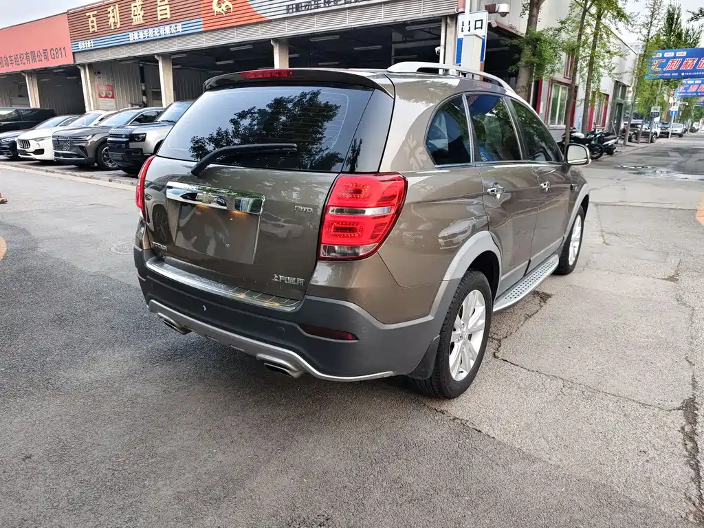 Captiva 2015 2.4L four-wheel drive flagship version 7 seats купить на сайте DeffCars