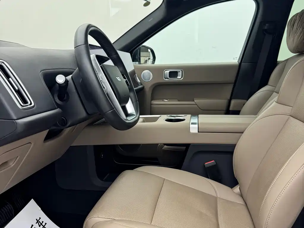 Ideal L8 2025 Pro Smart Refresh купить на сайте DeffCars