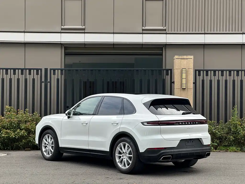 Cayenne 2024 Cayenne 3.0T купить на сайте DeffCars