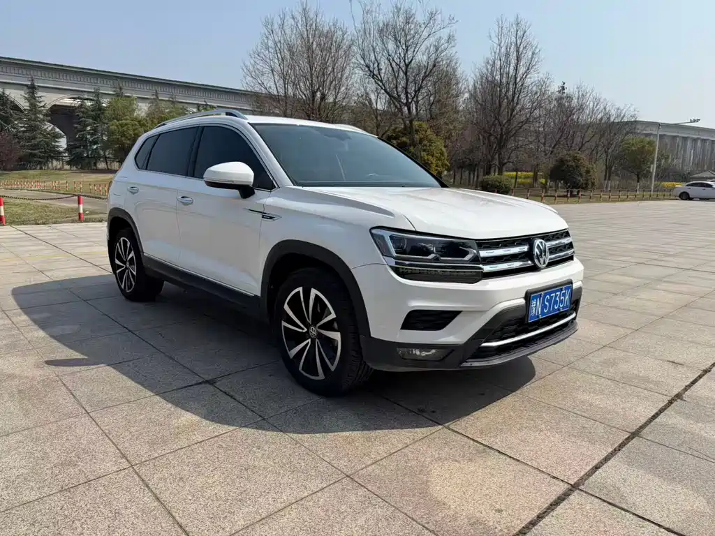 Tuyue 2019 330TSI 4WD Deluxe Edition National VI купить на сайте DeffCars
