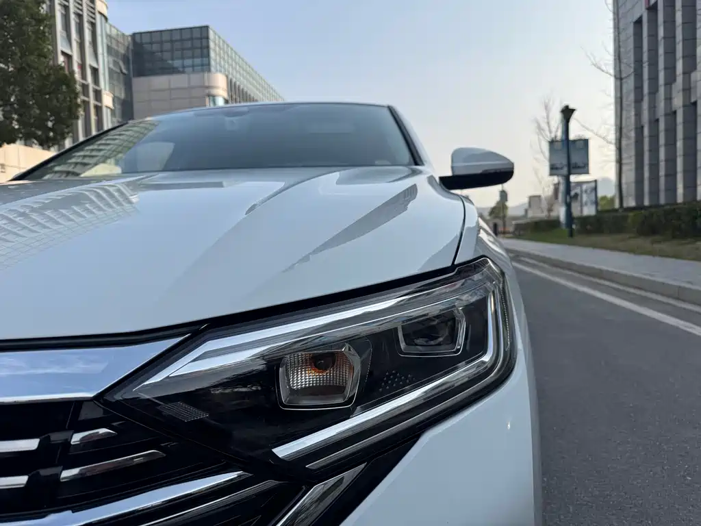 Sagitar 2024 300TSI DSG Super Edition купить на сайте DeffCars