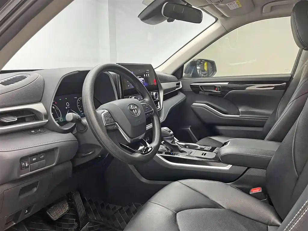 Highlander 2024 2.5L smart electric hybrid dual-engine two-wheel drive elite version 7 seats купить на сайте DeffCars