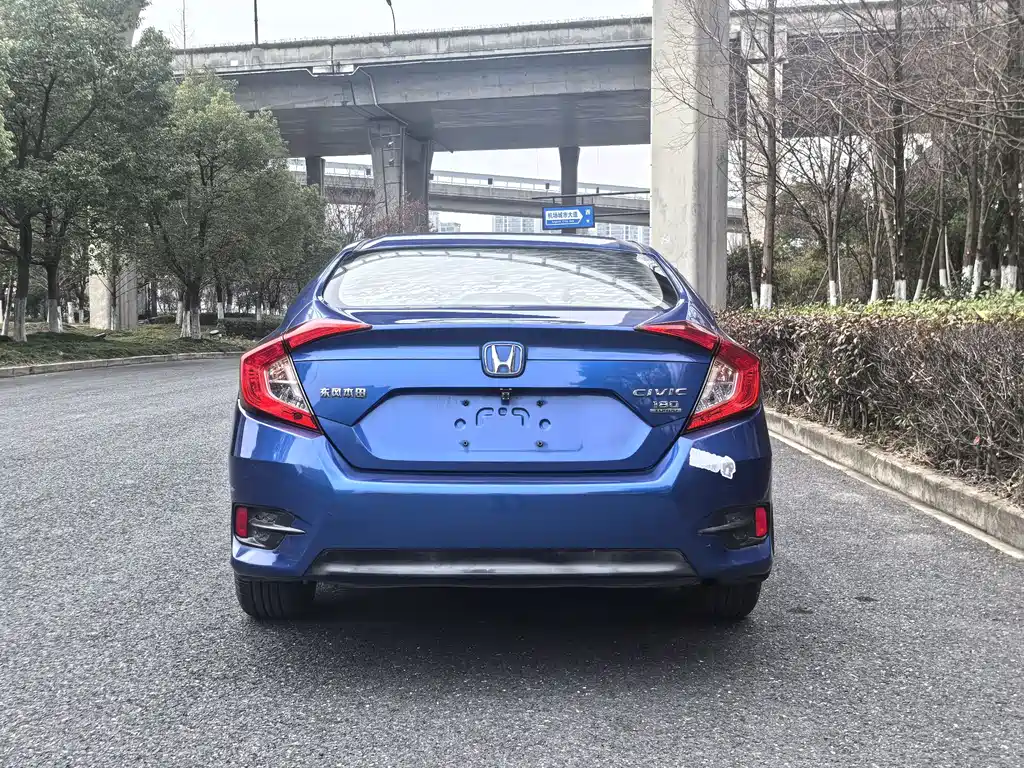 Civic 2016 180TURBO CVT Comfort Edition купить на сайте DeffCars