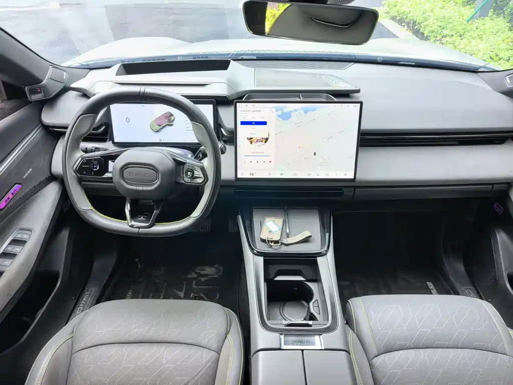 Lynk & Co 08 EM-P 2023 model 245km ultra-long battery life Halo купить на сайте DeffCars