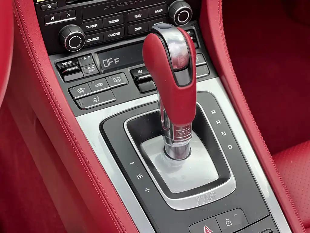 Porsche 718 2020 Boxster 2.0T купить на сайте DeffCars