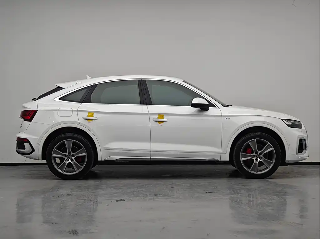 Audi Q5L Sportback 2022 facelift 45 TFSI luxury model купить на сайте DeffCars