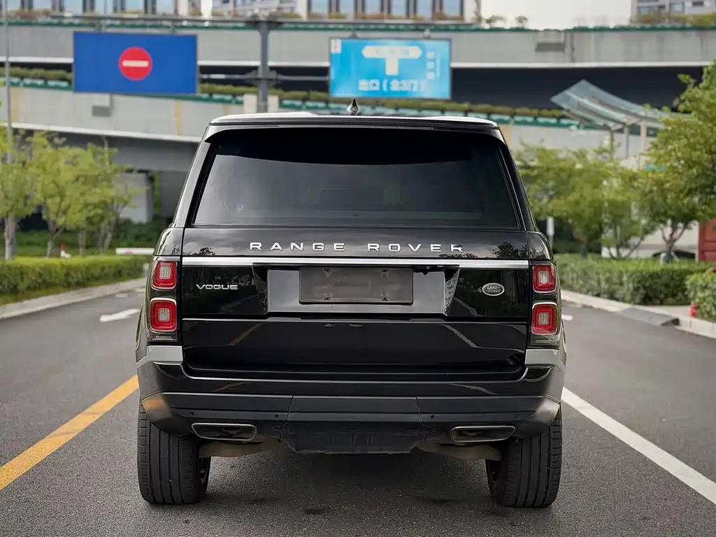 Range Rover 2020 3.0 L6 Legend Extended Edition купить на сайте DeffCars