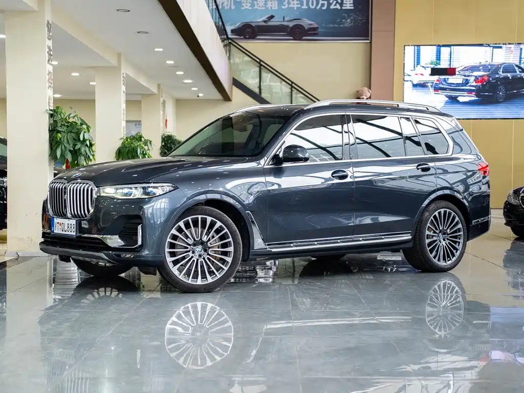 BMW X7 2020 xDrive40i Leading Luxury Package купить на сайте DeffCars
