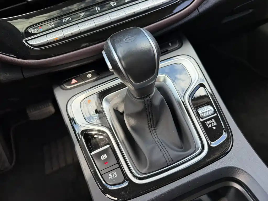 Trumpchi M6 2021 PRO 270T DCT Deluxe Edition купить на сайте DeffCars