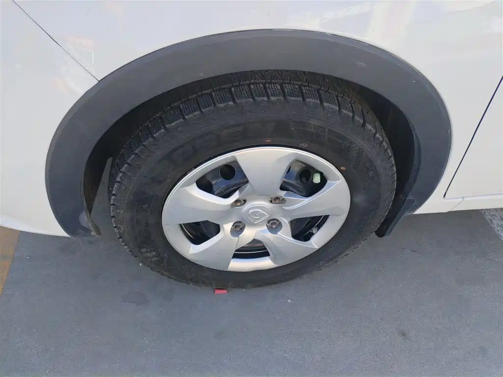 Baojun 310 2016 1.2L manual comfort model купить на сайте DeffCars