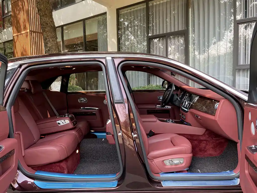 Ghost 2015 Series II Extended Edition купить на сайте DeffCars