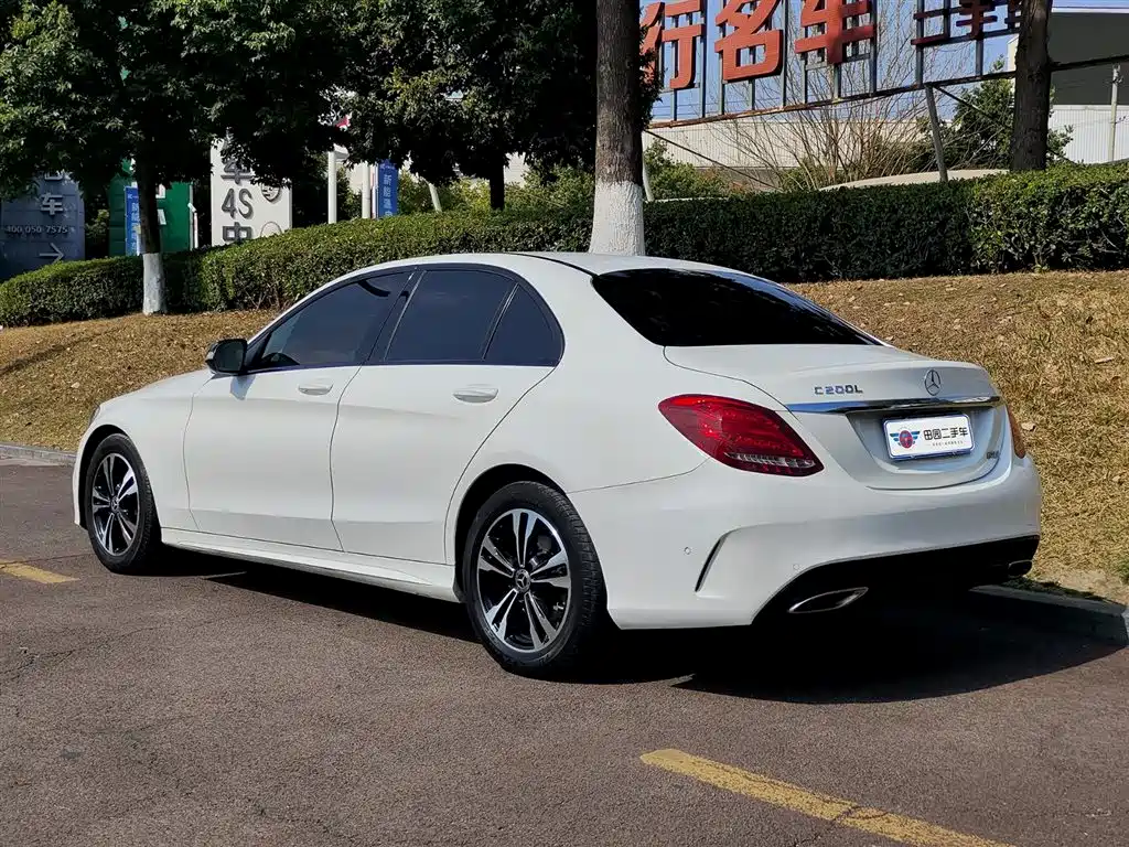 Mercedes-Benz C-Class 2018 C 200 Sports Edition купить на сайте DeffCars