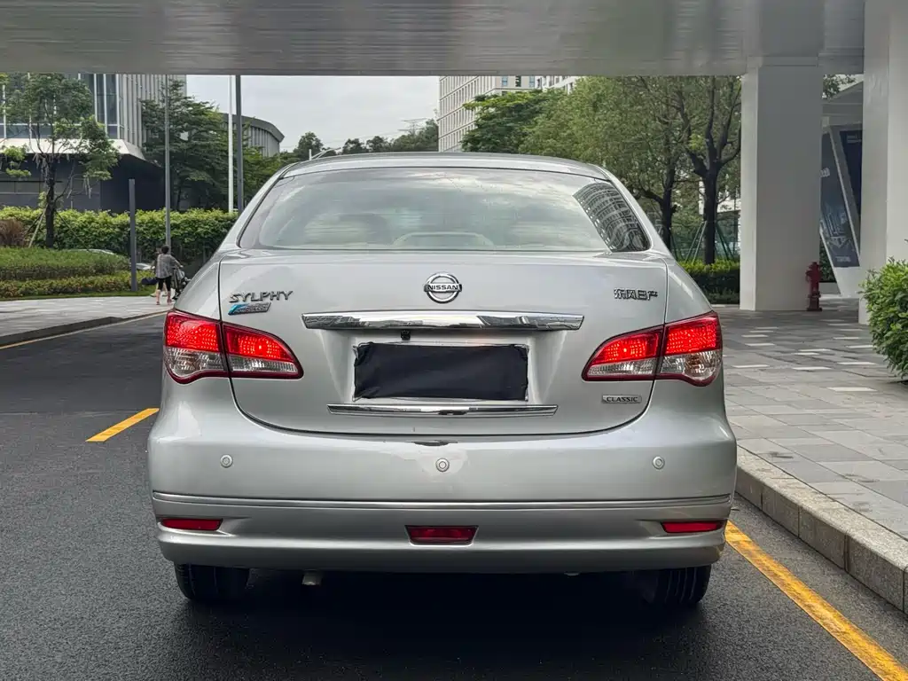 Sylphy 2019 Classic 1.6XE+ CVT Intelligent Connected Leading Edition купить на сайте DeffCars
