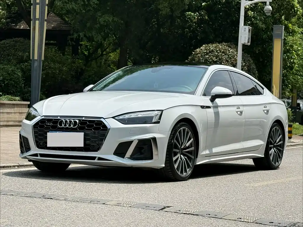 Audi A5 imported 2022 Sportback 40 TFSI quattro luxury and dynamic model купить на сайте DeffCars