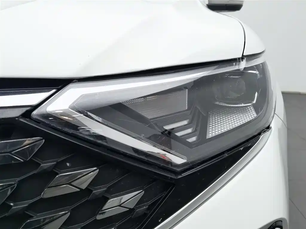 Jetta VS7 2023 280TSI automatic aggressive version купить на сайте DeffCars