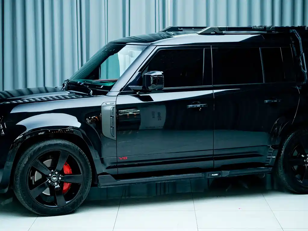 Land Rover Defender 2023 facelift 110 5.0T V8 купить на сайте DeffCars