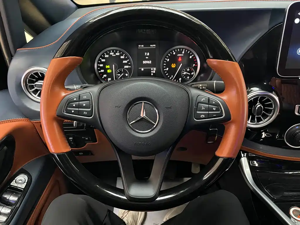 Vito 2023 2.0T Elite Edition 7 seats купить на сайте DeffCars