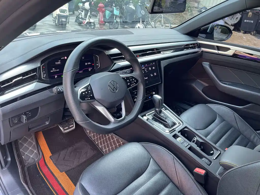 FAW-Volkswagen CC 2023 380TSI eye-catching version купить на сайте DeffCars