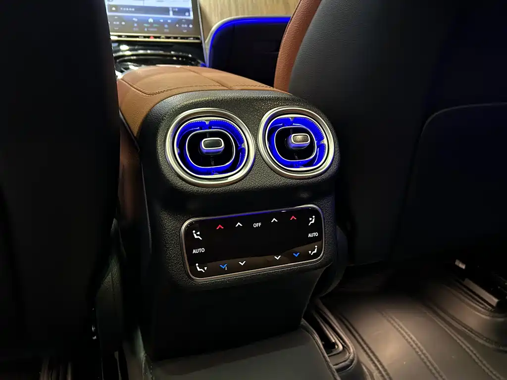 Mercedes-Benz GLC 2024 facelift GLC 300 L 4MATIC dynamic 5-seater купить на сайте DeffCars
