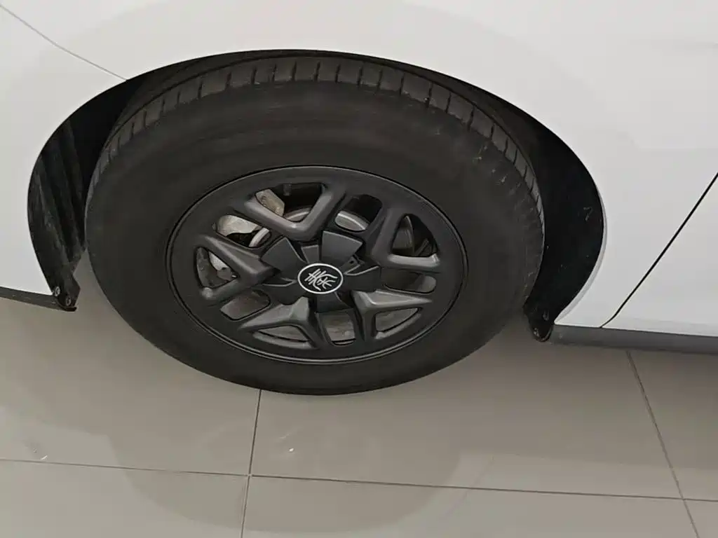 Qin Plus 2025 DM-i Smart 55km Leading купить на сайте DeffCars