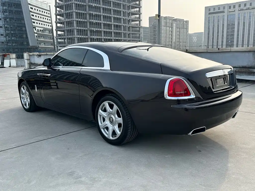 Phantom 2018 6.6T standard model купить на сайте DeffCars