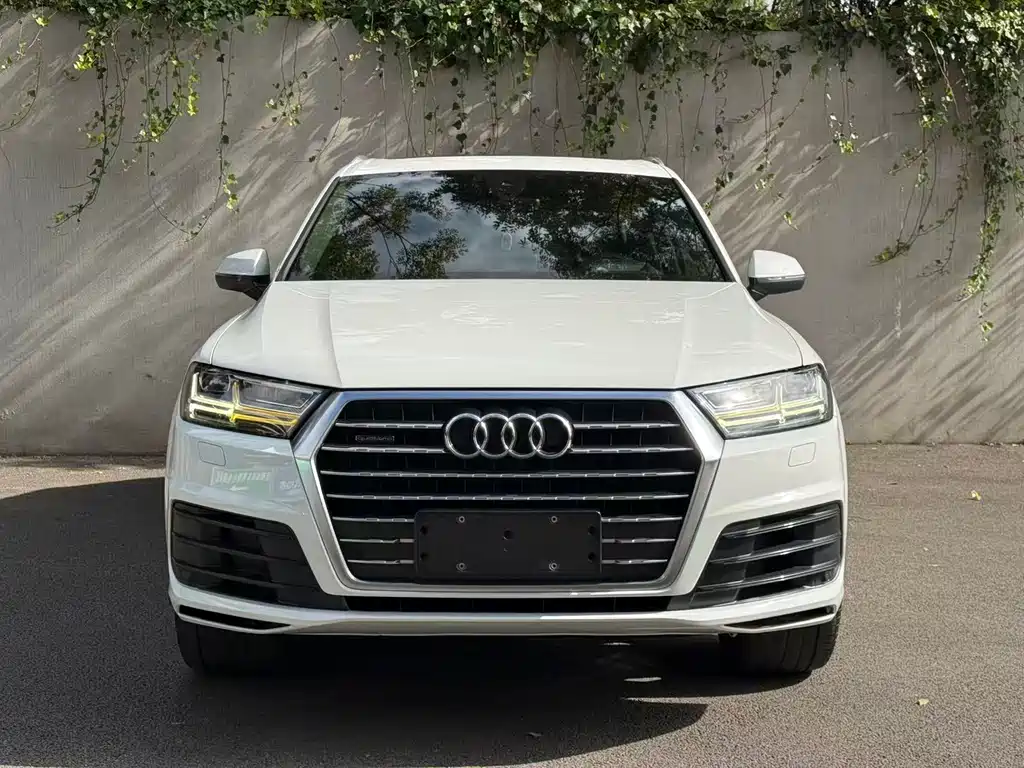 Audi Q7 2016 45 TFSI S line sports model купить на сайте DeffCars