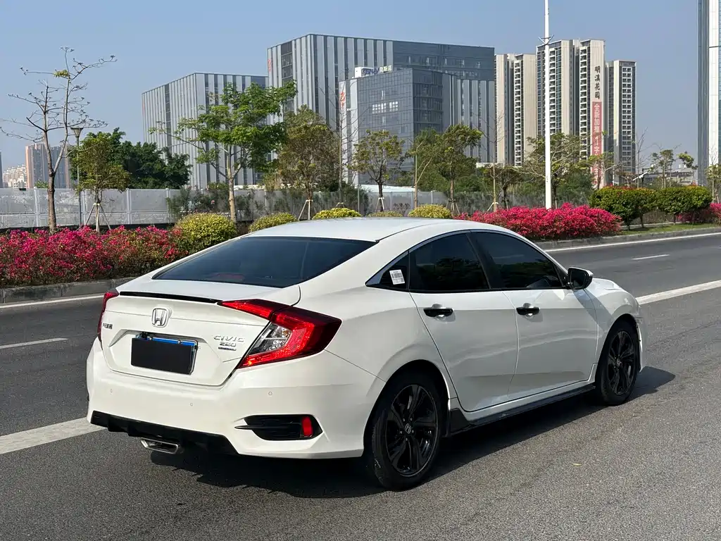 Civic 2019 220TURBO CVT combustion version National V купить на сайте DeffCars