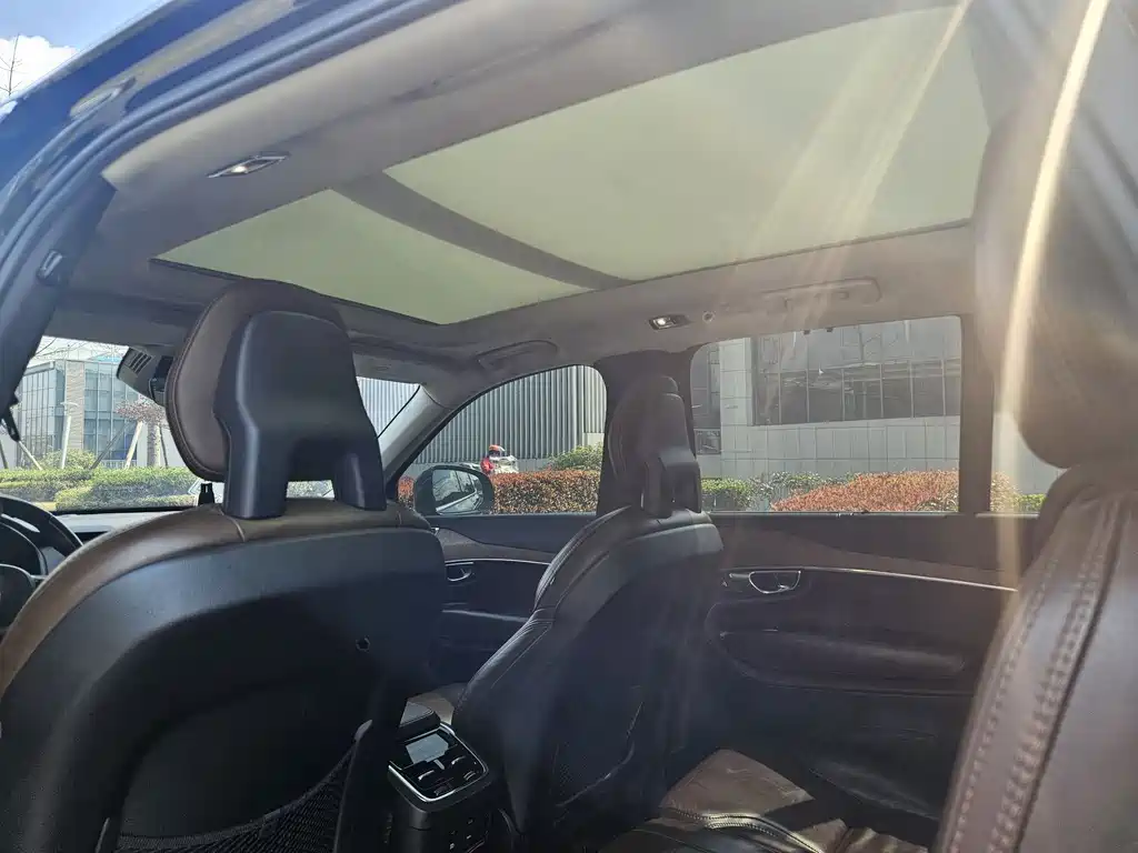 Volvo XC90 2018 T6 Zhiya Edition 7 seats купить на сайте DeffCars