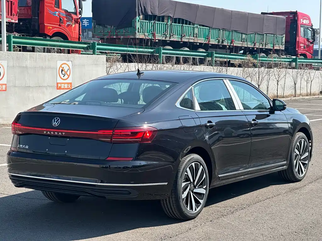 Passat 2026 Outstanding Model 330TSI Elite Edition купить на сайте DeffCars