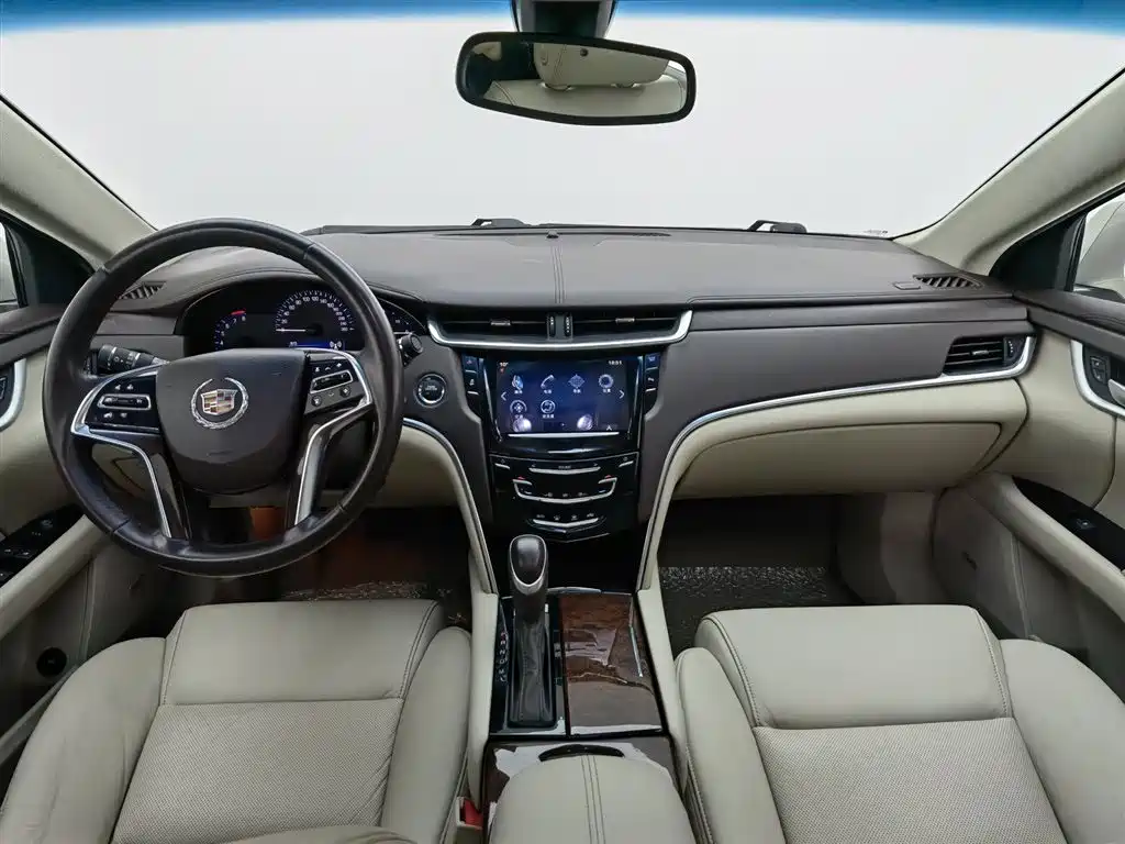 Cadillac XTS 2013 28T Comfort Model купить на сайте DeffCars