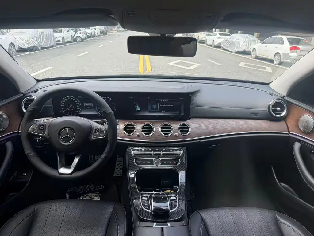 Mercedes-Benz E-Class 2018 E 300 L Luxury Model купить на сайте DeffCars