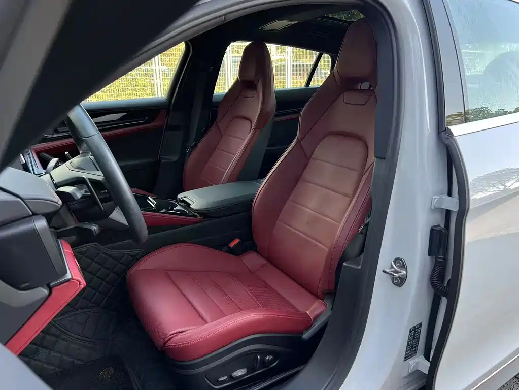 Panamera 2024 Panamera Executive Extended Edition 2.9T купить на сайте DeffCars