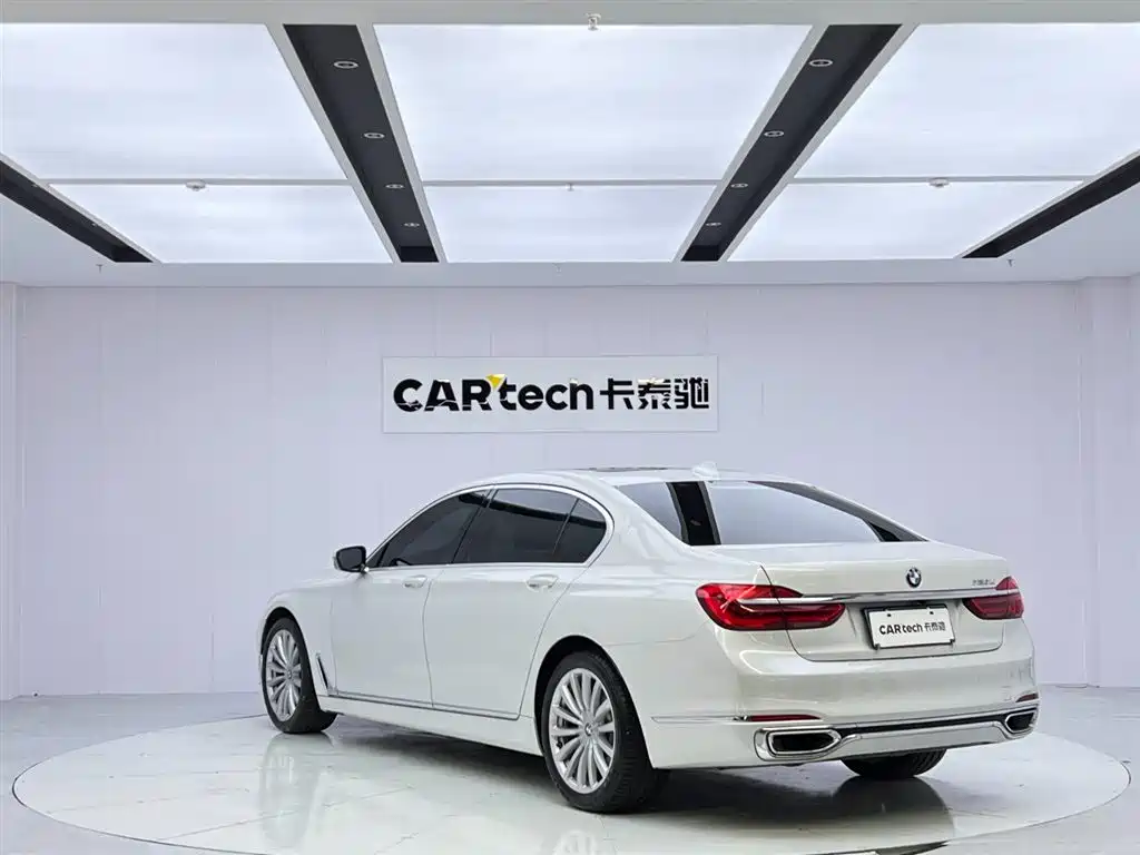 BMW 7 Series 2018 730Li Leading Excellence Package купить на сайте DeffCars