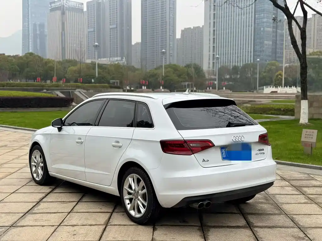 Audi A3 2016 Sportback 40 TFSI Fashion купить на сайте DeffCars