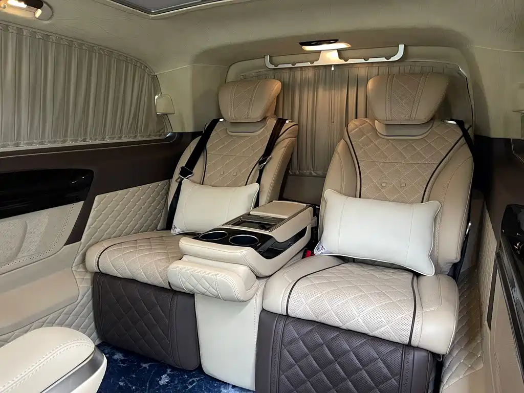 Vito 2021 2.0T Business Edition 7 seats купить на сайте DeffCars