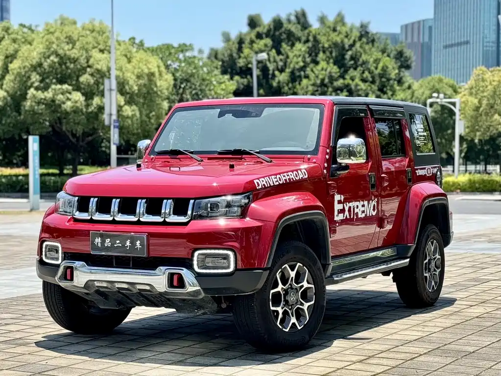 Beijing Off-Road BJ40 2018 PLUS 2.3T automatic four-wheel drive flagship version National V купить на сайте DeffCars