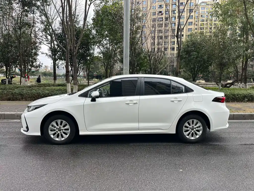 Corolla 2023 1.2T Pioneer Edition купить на сайте DeffCars