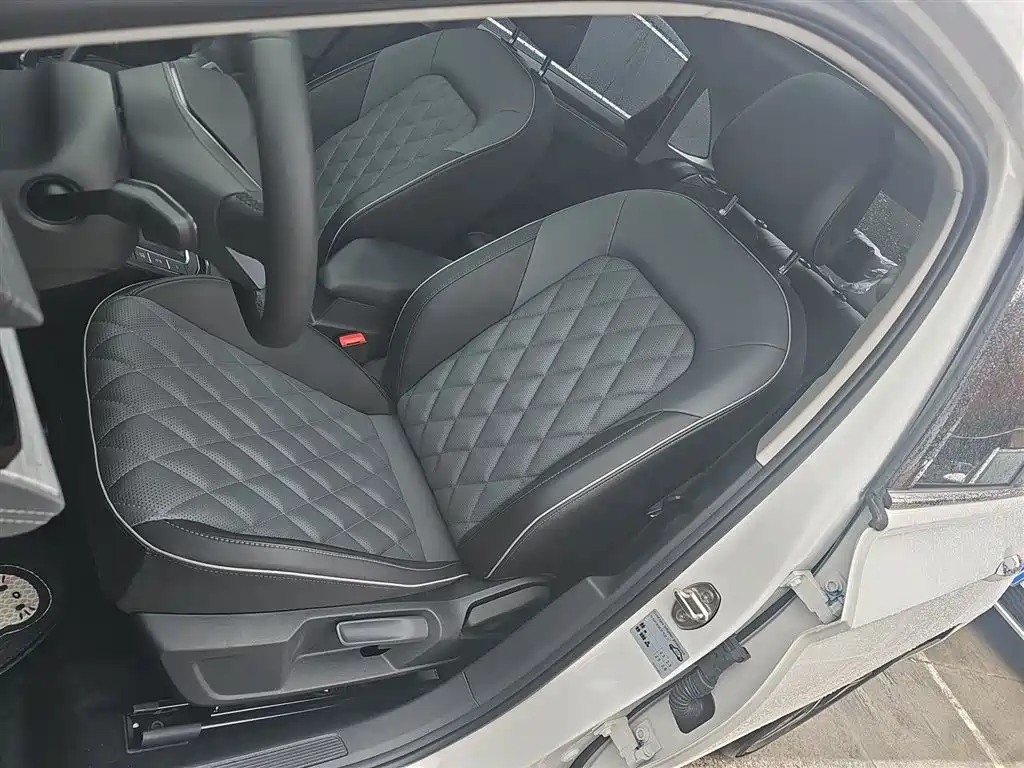Sagitar 2025 300TSI DSG Super Edition купить на сайте DeffCars