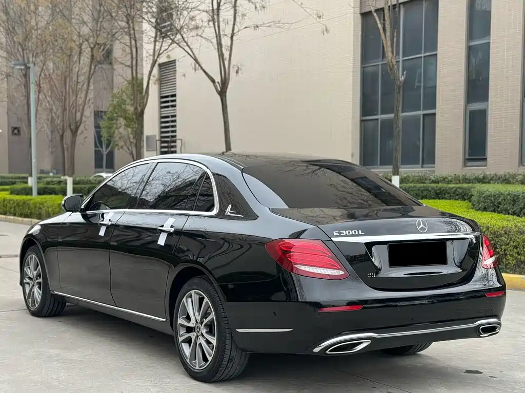 Mercedes-Benz E-Class 2019 E 260 L купить на сайте DeffCars