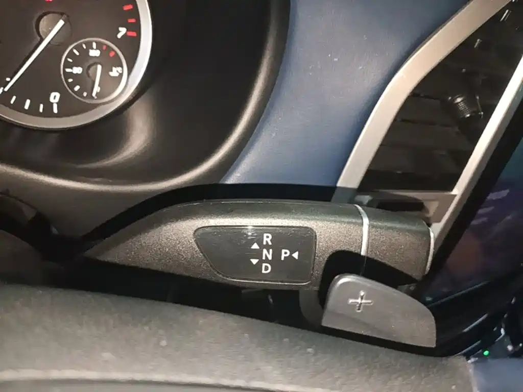 VITO 2021 2.0T Elite Edition 7 seats купить на сайте DeffCars