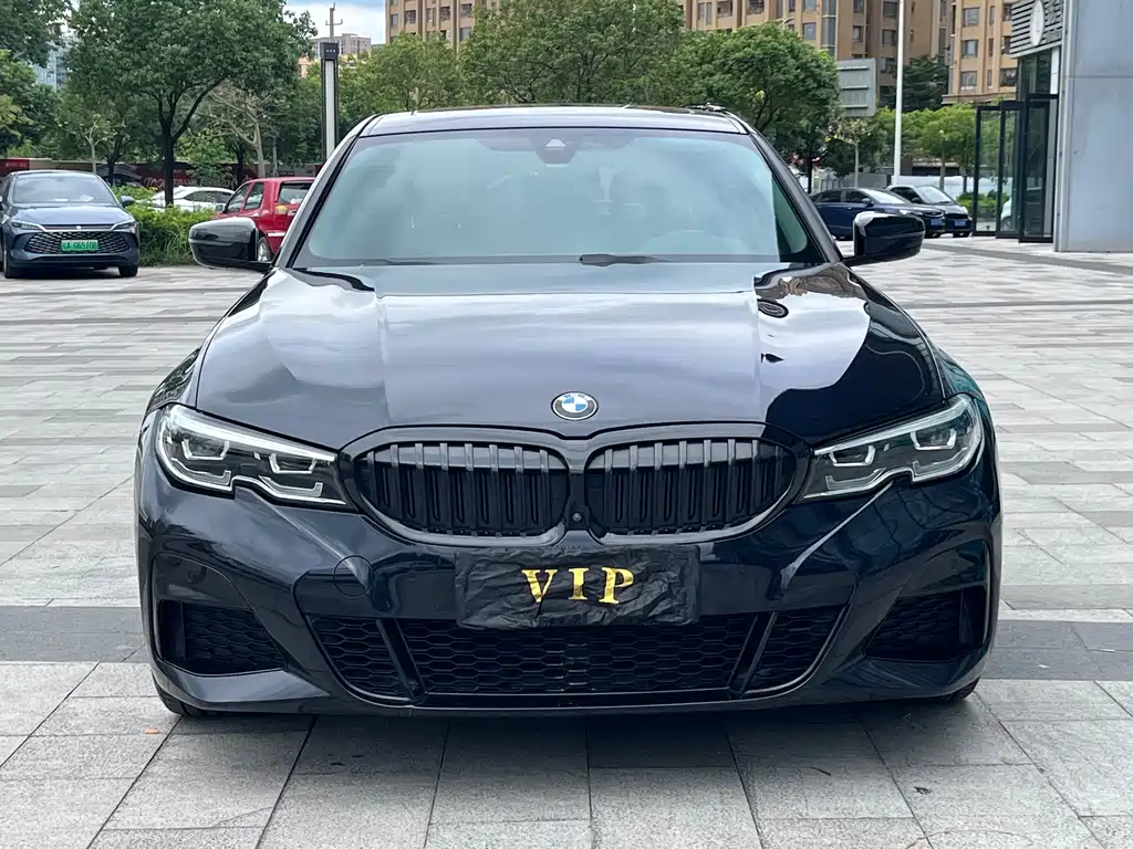 BMW 3 Series 2021 325i M Sports Night Package купить на сайте DeffCars