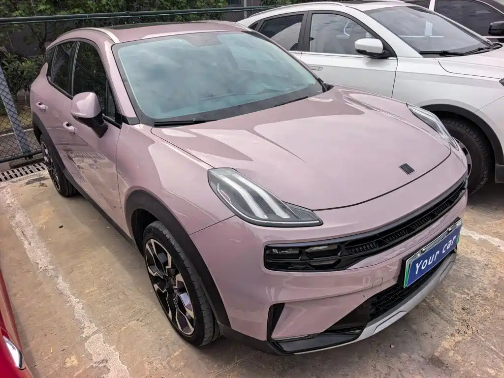 Lynk & Co 06 2021 1.5T Shero Pink Special Edition купить на сайте DeffCars